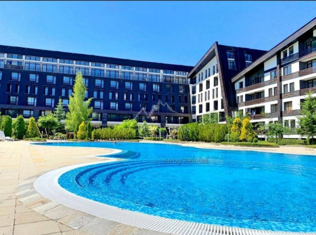 Aspen Luxury Apartamnet Razlog Eksteriør bilde