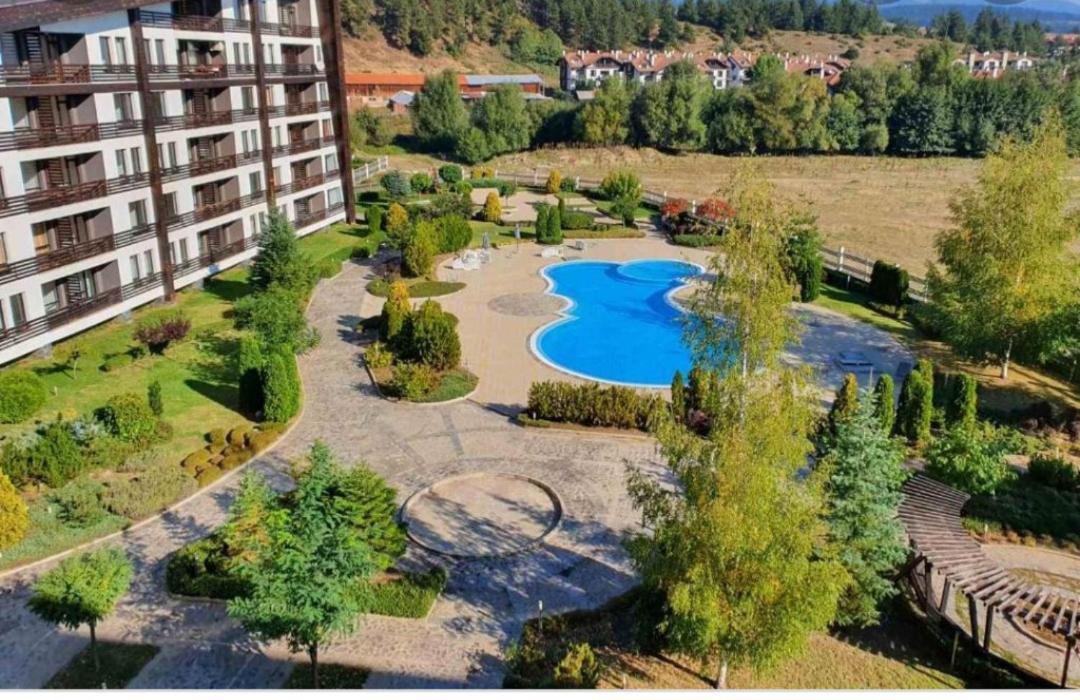 Aspen Luxury Apartamnet Razlog Eksteriør bilde