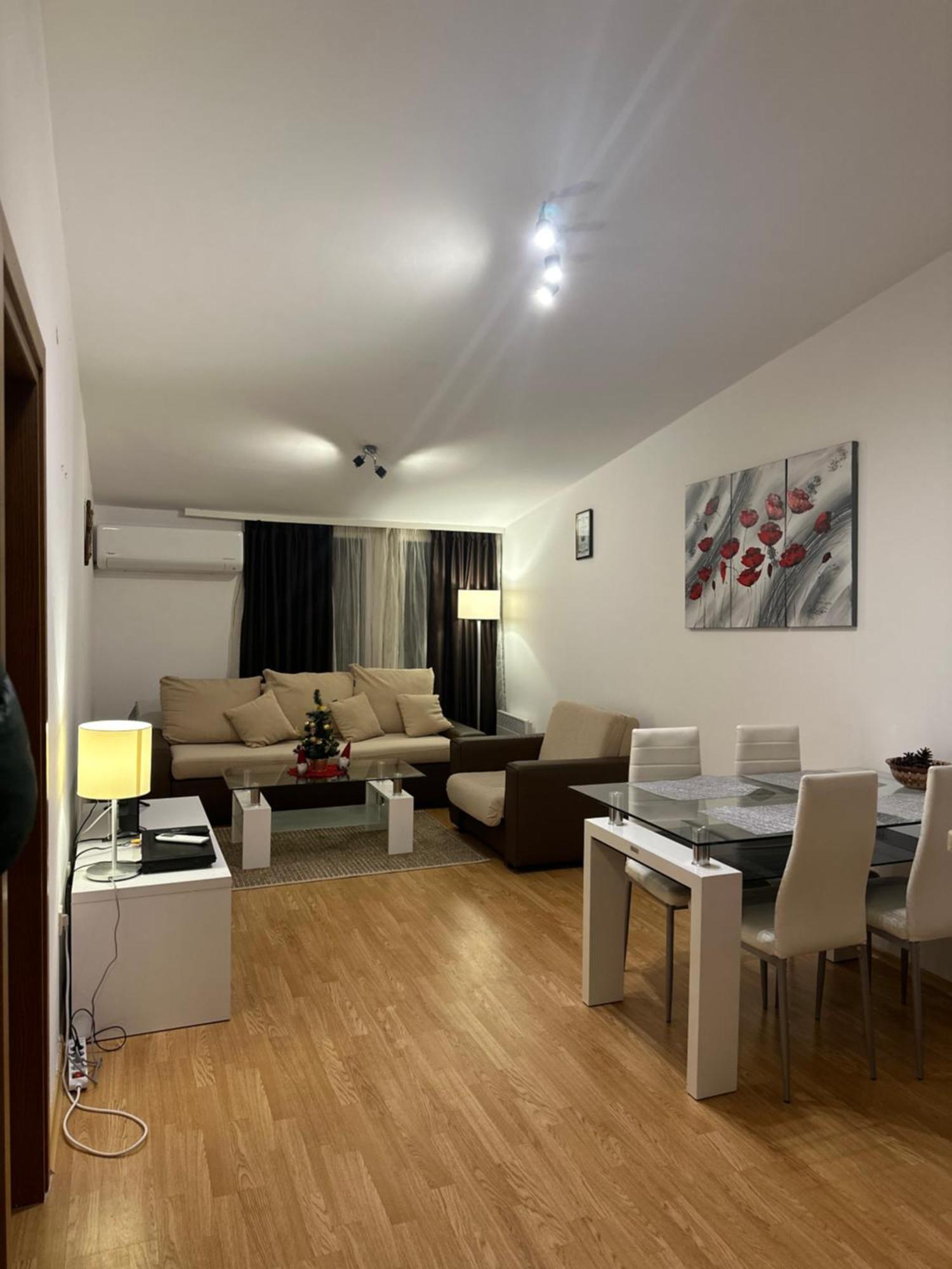 Aspen Luxury Apartamnet Razlog Eksteriør bilde